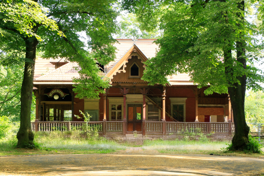 Weinberghaus Görlitz im Sommer